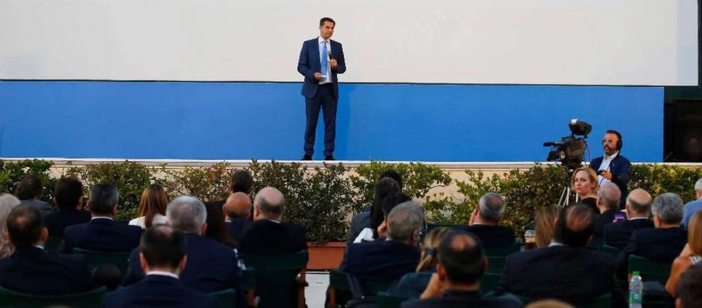 Χ.Θεοχάρης: «Ανοίγουμε επιλεκτικά τον τουρισμό - Έχουμε υγειονομικά πρωτόκολλα»